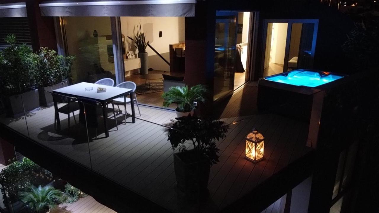 The Q Superior - A Penthouse With Jacuzzi And Sauna Rovinj Exterior foto