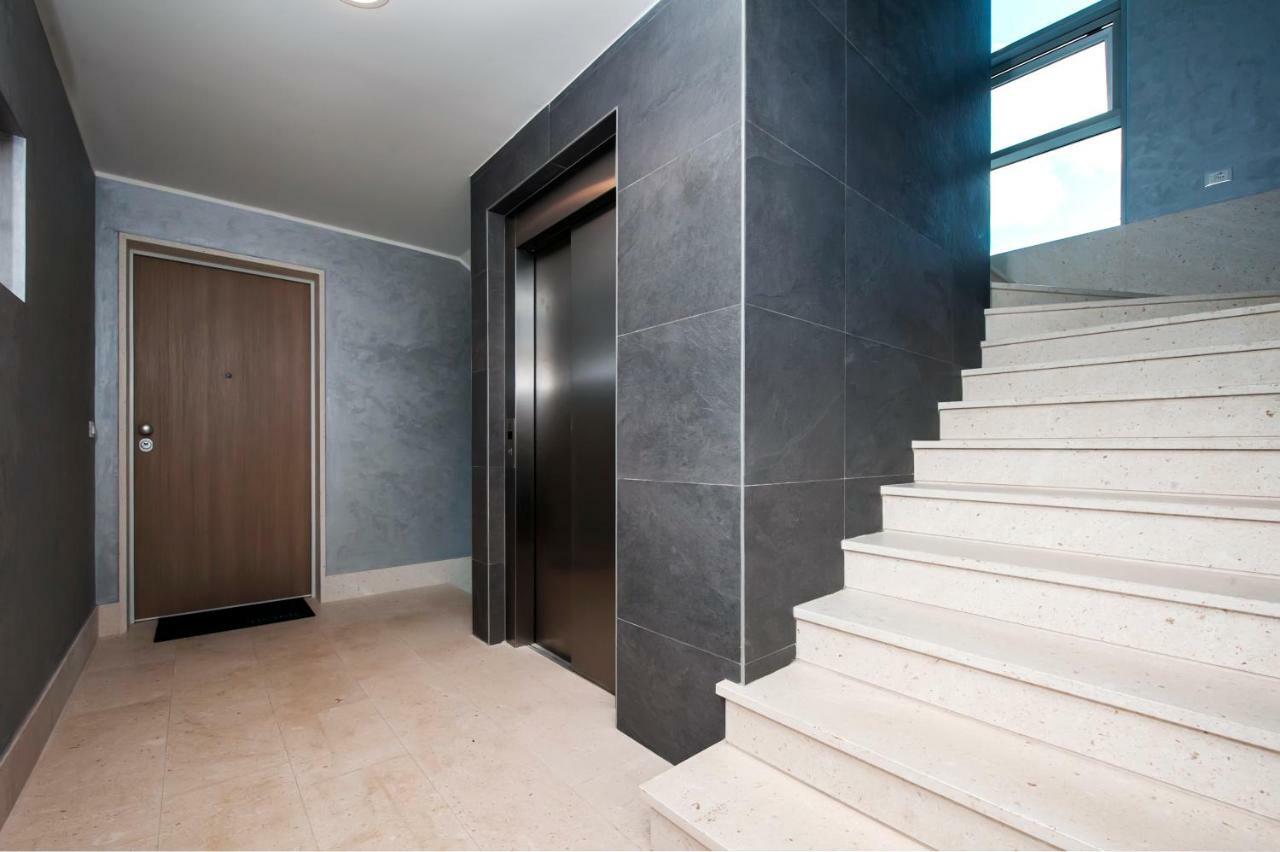 The Q Superior - A Penthouse With Jacuzzi And Sauna Rovinj Exterior foto